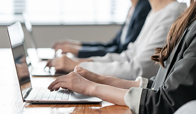 03 バックオフィスの手離し